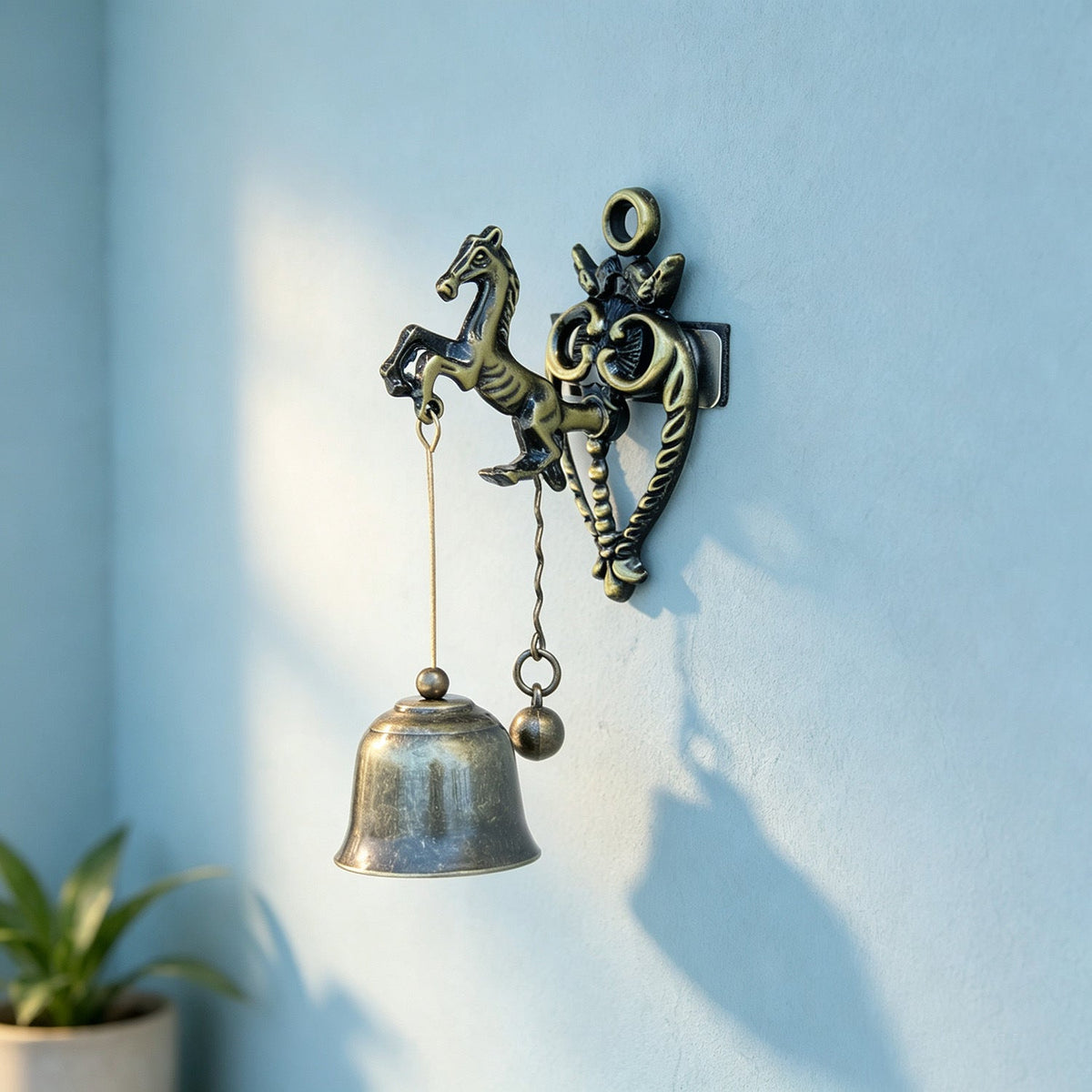 Vintage Animal Shaped Hanging Entry Chime
